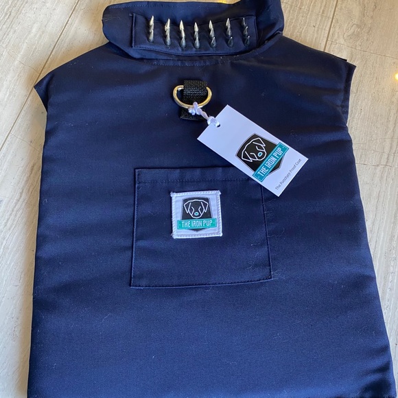 NWT Coyote Protection! - Picture 3 of 4